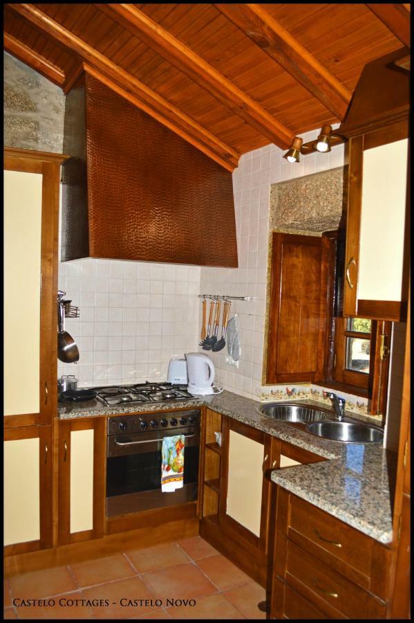 Castelo Cottages Castelo Novo Ngoại thất bức ảnh